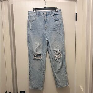 Casual Light Blue Distressed Boyfriend Jeans